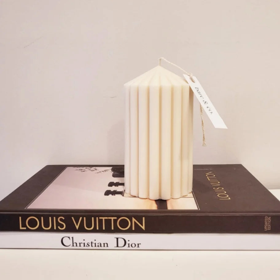 Bare & Co. Viktoria Candle